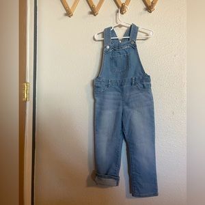 4T like new toddler girls overalls